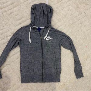 gray nike zip up jacket, looks like new